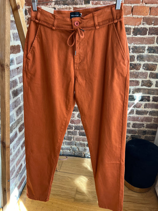 Pantalon chino Terracotta Bask in the Sun