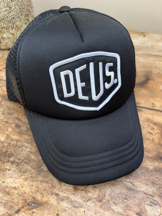 Casquette trucker Deus Ex Machina